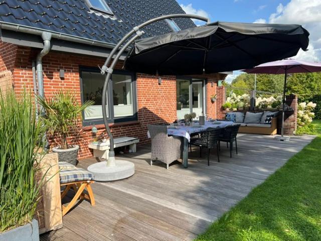 Ferienhaus "Zum Haifisch" Sankt Peter-Ording Bagian luar foto